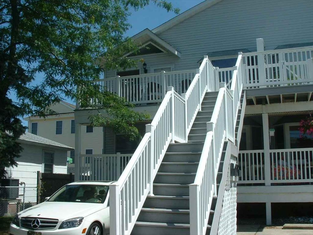 111 EAST MAGNOLIA AVENUE - UNIT C - WILDWOOD PET-FRIENDLY SUMMER VACATION RENTAL - Three bedroom, two bath pet friendly vacation home! Home has a full kitchen with range, fridge, dishwasher, microwave, toaster, coffeemaker, blender. Amenities include central a/c, washer dryer, wifi, balcony and 2 car off street parking. Sleeps 6: 2 full and queen. Owner allows dogs up to 40 lbs. will allow larger dogs if service animal with documentation. Wildwood Rentals, North Wildwood Rentals, Wildwood Crest Rentals and Diamond Beach Rentals in all price ranges for weekly, monthly, seasonal and weekend vacation rentals plus Wildwood real estate sales of homes, condos, vacation and investment properties in and around Wildwood New Jersey. We offer over 400 properties plus exclusive vacation homes so you can book the shore rental of your choice online and guarantee your vacation at the Shore. Rent with confidence at Island Realty Group!