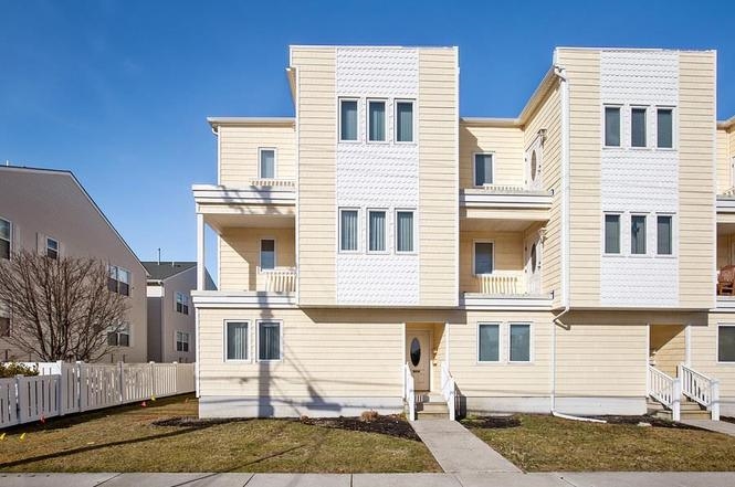 1804 SURF AVENUE UNIT B – NORTH WILDWOOD VACATION RENTALS - 3 bedroom, 2 bath vacation home located in North Wildwood, only 1 block to the beach and boards. Home offers a full kitchen with fridge, range, dishwasher, disposal, microwave, toaster and coffeemaker. Amenities include central a/c, wifi, washer/dryer, 2 car off street parking, balcony. Sleeps 8: 2 queen, 2 twin, and queen sleep sofa. North Wildwood Rentals, Wildwood Rentals, Wildwood Crest Rentals and Diamond Beach Rentals in all price ranges for weekly, monthly, seasonal and weekend vacation rentals plus Wildwood real estate sales of homes, condos, vacation and investment properties in and around Wildwood New Jersey. We offer over 400 properties plus exclusive vacation homes so you can book the shore rental of your choice online and guarantee your vacation at the Shore. Rent with confidence at Island Realty Group!