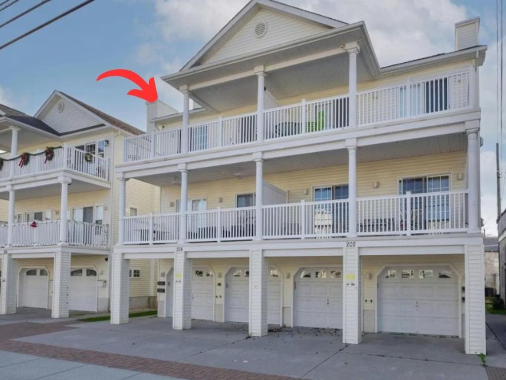 204 EAST GARFIELD AVENUE � UNIT B - WILDWOOD SUMMER VACATION RENTALS at WILDWOODRENTS.COM managed by ISLAND REALTY GROUP - 3 bedroom, 2 bath vacation home. Sleep 8. 2 queen, full/twin bunk and twin. Home offers a full kitchen with range, fridge, dishwasher, microwave, toaster, blender and coffee maker. Amenities include central a/c, washer/dryer, 3 car off street parking, outside shower, wifi, storage area. Wildwood Rentals, North Wildwood Rentals, Wildwood Crest Rentals and Diamond Beach Rentals in all price ranges for weekly, monthly, seasonal and weekend vacation rentals plus Wildwood real estate sales of homes, condos, vacation and investment properties in and around Wildwood New Jersey. We offer over 400 properties plus exclusive vacation homes so you can book the shore rental of your choice online and guarantee your vacation at the Shore. Rent with confidence at Island Realty Group! Visit www.wildwoodrents.com to book online or call our office at 609.522.4999. Our office at 1701 New Jersey Avenue in North Wildwood is open 7 days a week!