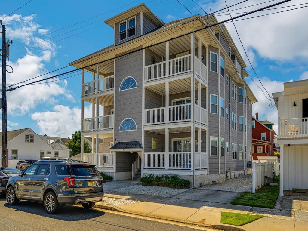 208 EAST 24TH AVENUE UNIT 4 NORTH WILDWOOD SUMMER VACATION RENTALS
