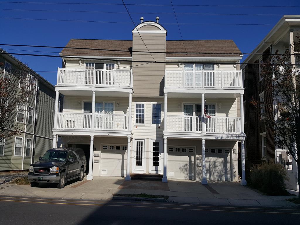 221 EAST GLENWOOD AVENUE – UNIT A – WILDWOOD SUMMER VACATION RENTALS - Three bedroom, two bath vacation home located 2 blocks to the beach and boardwalk in Wildwood. Home offers a full kitchen with range, fridge, dishwasher, microwave, toaster and coffeemaker. Amenities include central a/c, washer/dryer, outside shower, balcony, WiFi, 3 car off street parking. Bedding: 2 queen, full, 2 twin, queen sleep sofa; Sleeps 10. Wildwood Rentals, North Wildwood Rentals, Wildwood Crest Rentals and Diamond Beach Rentals in all price ranges for weekly, monthly, seasonal and weekend vacation rentals plus Wildwood real estate sales of homes, condos, vacation and investment properties in and around Wildwood New Jersey. We offer over 400 properties plus exclusive vacation homes so you can book the shore rental of your choice online and guarantee your vacation at the Shore. Rent with confidence at Island Realty Group!