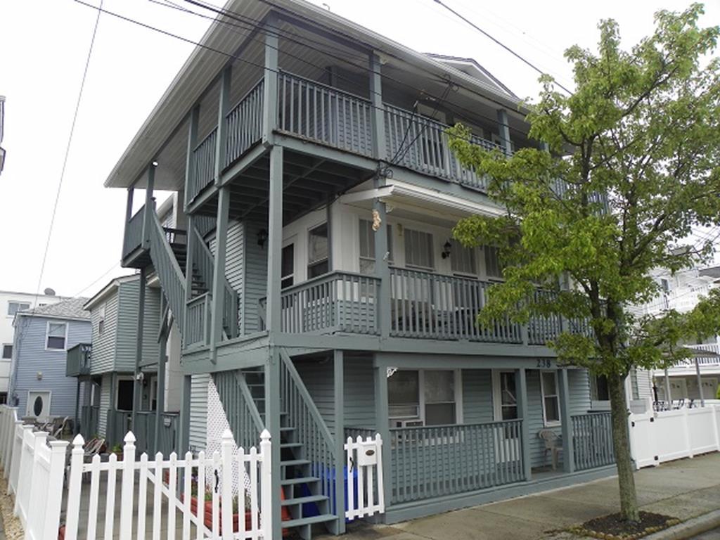 238 EAST MONTGOMERY AVENUE - UNIT 9 - WILDWOOD SEASONAL SUMMER VACATION RENTALS - Two bedroom, one bath apartment on the 3rd floor. Home has a kitchen with fridge, range, microwave, toaster, coffeemaker. Sleeps 4; 2 full. Amenities include window a/c, wifi, permit for one vehicle, shared washer/dryer, gas bbq in common area and outside shower. Wildwood Rentals, North Wildwood Rentals, Wildwood Crest Rentals and Diamond Beach Rentals in all price ranges for weekly, monthly, seasonal and weekend vacation rentals plus Wildwood real estate sales of homes, condos, vacation and investment properties in and around Wildwood New Jersey. We offer over 400 properties plus exclusive vacation homes so you can book the shore rental of your choice online and guarantee your vacation at the Shore. Rent with confidence at Island Realty Group!