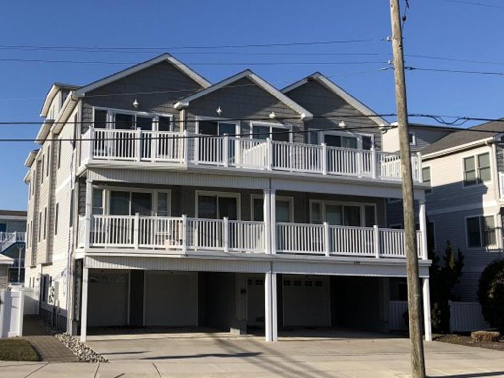 2510 SURF AVENUE #200 - NORTH WILDWOOD SUMMER VACATION RENTALS WITH POOLS - Three bedroom, two bath vacation home with bonus loft! Home offers full kitchen with fridge, icemaker, range, microwave, disposal, dishwasher, coffeemaker, crock pot, Keurig, toaster and blender. Sleeps 10; 2 queen, 2 full, full/twin bunk and full sleep sofa. Amenities include; pool, outside shower, washer, dryer, central a/c, 3 car off street parking and balcony! Wildwood Rentals, North Wildwood Rentals and Wildwood Crest Rentals in all price ranges for weekly, monthly, seasonal and weekend vacation rentals plus Wildwood real estate sales of homes, condos, vacation and investment properties in and around Wildwood New Jersey. On our website you will also find information on amusements, attractions, special events and things to do throughout the Wildwoods and Cape May County