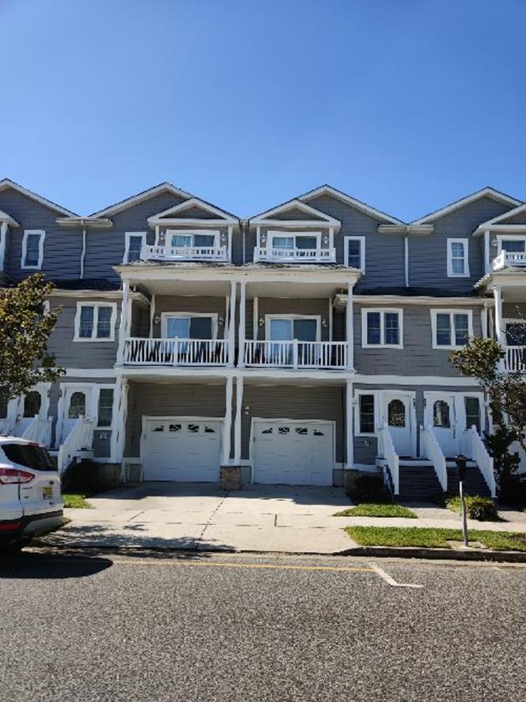 300 EAST 24TH AVENUE UNIT D NORTH WILDWOOD SUMMER VACATION RENTALS