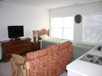 407 EAST 23RD AVENUE - BEACHVIEW CONDOMINIUMS UNIT A - NORTH WILDWOOD SUMMER VACATION RENTALS - WILDWOODRENTS -  ISLAND REALTY GROUP