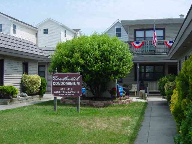 411 EAST 12TH AVENUE - CANDLESTICK CONDOS -  WILDWOOD SUMMER VACATION RENTALS - WILDWOODRENTS -  ISLAND REALTY GROUP