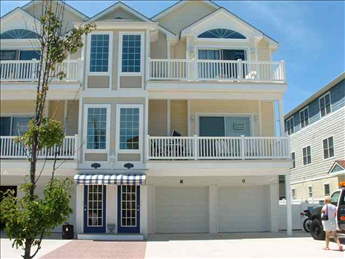 418 EAST 24TH AVENUE - OCEAN HAVEN UNIT N - NORTH WILDWOOD BEACHBLOCK SUMMER VACTION RENTALS - Three bedroom, two bath vacation home located in Ocean Haven Condominiums, beach block! Home has a full kitchen with range, fridge, dishwasher, microwave, toaster, and coffeemaker. Sleeps 8; 2 queen, 2 twin, and queen sleep sofa. Amenities include central a/c, washer/dryer, wifi, outside shower, balcony, and 4 car off street parking. Two spots are in garage and two are on parking pad marked N on side of building. North Wildwood Rentals, Wildwood Rentals, Wildwood Crest Rentals and Diamond Beach Rentals in all price ranges for weekly, monthly, seasonal and weekend vacation rentals plus Wildwood real estate sales of homes, condos, vacation and investment properties in and around Wildwood New Jersey. We offer over 400 properties plus exclusive vacation homes so you can book the shore rental of your choice online and guarantee your vacation at the Shore. Rent with confidence at Island Realty Group! Visit www.wildwoodrents.com to book online or call our office at 609.522.4999. Our office at 1701 New Jersey Avenue in North Wildwood is open 7 days a week!