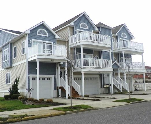 434 EAST 23RD AVENUE UNIT D - NORTH WILDWOOD BEACHBLOCK SUMMER RENTAL - Three bedroom, two bath vacation home located beach block with ocean view in North Wildwood. Home offers a full kitchen with range, fridge, dishwasher, disposal, microwave, blender coffee maker, and toaster. Amenities include central a/c, washer/dryer, wifi, balcony and 3 car off street parking. North Wildwood Rentals, Wildwood Rentals, Wildwood Crest Rentals and Diamond Beach Rentals in all price ranges for weekly, monthly, seasonal and weekend vacation rentals plus Wildwood real estate sales of homes, condos, vacation and investment properties in and around Wildwood New Jersey. We offer over 400 properties plus exclusive vacation homes so you can book the shore rental of your choice online and guarantee your vacation at the Shore. Rent with confidence at Island Realty Group!