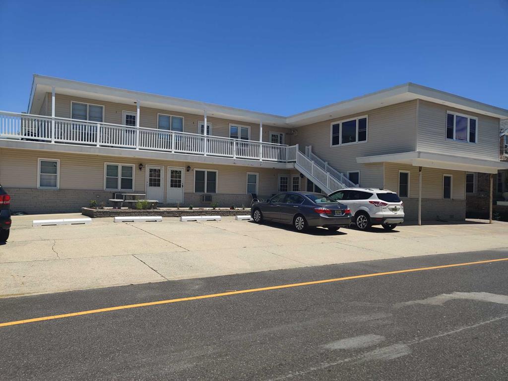 6411 PACIFIC AVENUE  SAILFISH CONDOS #7 - WILDWOOD CREST SUMMER VACATION RENTALS at WILDWOODRENTS.COM - 2 bedrooms, 3 bath vacation condo located at the Sailfish Condos in Wildwood Crest. Home offers a full kitchen with range, fridge, dishwasher, blender, toaster, coffeemaker. Sleeps 10; 2 queen, 2 full, and queen sleep sofa. Amenities include wall a/c, wifi, balcony and 1 car off street parking. Wildwood Crest Rentals, North Wildwood Rentals, Wildwood Rentals and Diamond Beach Rentals in all price ranges for weekly, monthly, seasonal and weekend vacation rentals plus Wildwood real estate sales of homes, condos, vacation and investment properties in and around Wildwood New Jersey. We offer over 400 properties plus exclusive vacation homes so you can book the shore rental of your choice online and guarantee your vacation at the Shore. Rent with confidence at Island Realty Group! Visit www.wildwoodrents.com to book online or call our office at 609.522.4999. Our office at 1701 New Jersey Avenue in North Wildwood is open 7 days a week!