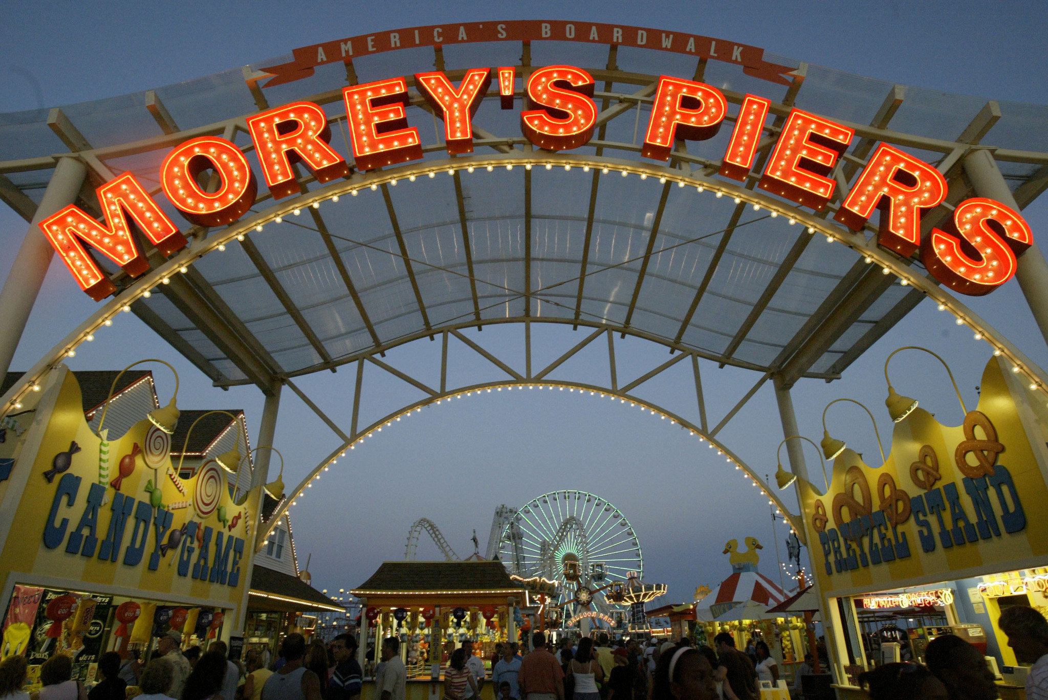 new moreys pier roller coaster